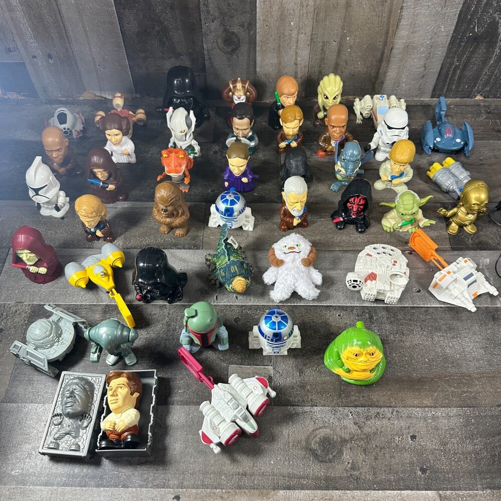 2005 Star Wars Burger Meal Toys FIgures Lot - 45